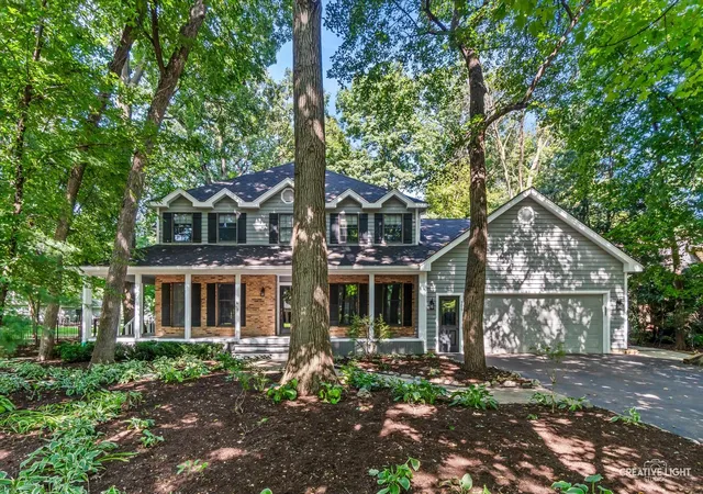 Photo 1 of Single family home for sale at 506 Pin Oak Ct, St. Charles, IL 60174 | MLS# 12743764 | Listing updated on 2026-09-06