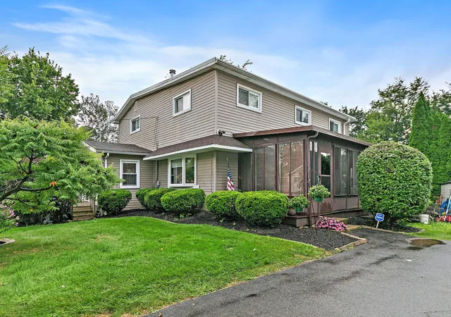Photo 35 of Single family home for sale at 38 Elm Ave, Fox Lake, IL 60020 | MLS# 12743821 | Listing updated on 2026-09-14