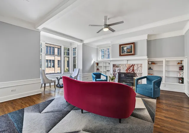 Photo 3 of Condo for sale at 1031 W Bryn Mawr Ave #2A, Chicago, IL 60626 | MLS# 12743842 | Listing updated on 2026-09-24