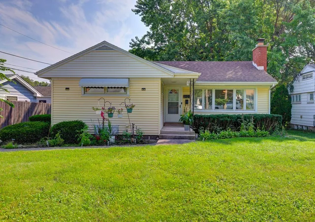 Photo 1 of Single family home for sale at 2023 Cedar St, Des Plaines, IL 60018 | MLS# 12743998 | Listing updated on 2026-09-22