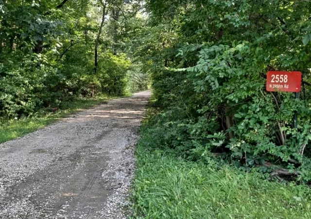 Photo 3 of Single family home for sale at 2558 N 2950th Road, Marseilles, IL 61341 | MLS# 12744155 | Listing updated on 2026-10-02