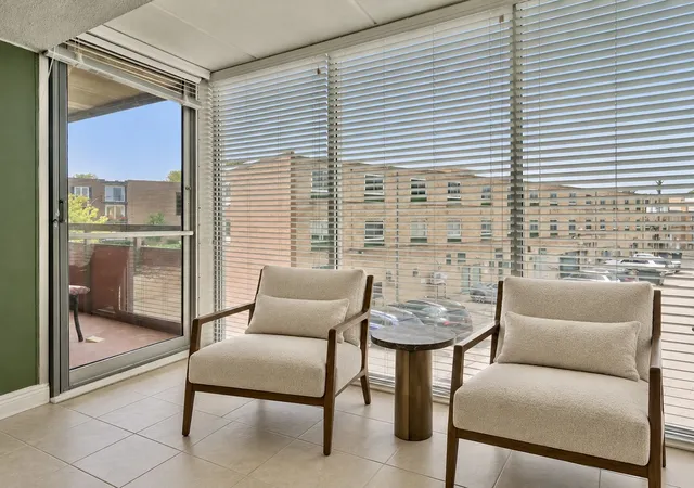 Photo 4 of Condo for sale at 1301 N Western Ave #237, Lake Forest, IL 60045 | MLS# 12744302 | Listing updated on 2026-10-03