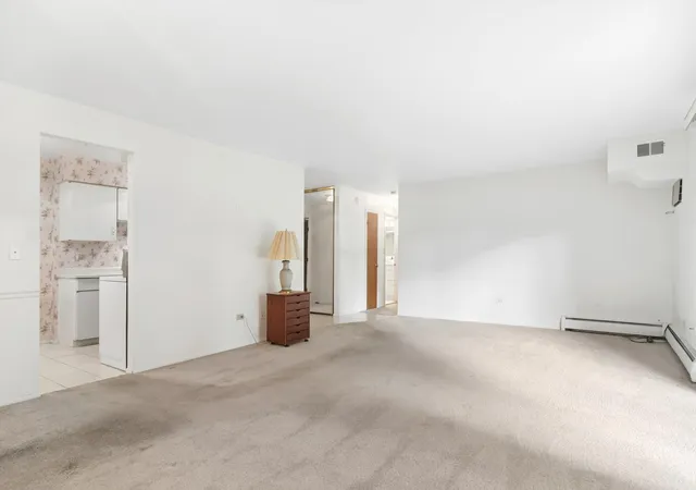 Photo 4 of Condo for sale at 2420 E Brandenberry Ct #1L, Arlington Heights, IL 60004 | MLS# 12744331 | Listing updated on 2026-09-05
