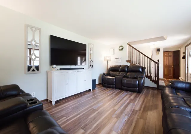 Photo 3 of Single family home for sale at 1847 W Tower Dr, Kankakee, IL 60901 | MLS# 12744359 | Listing updated on 2026-10-07