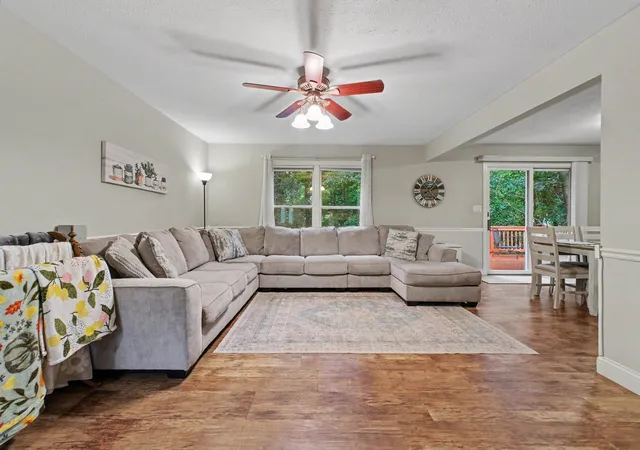 Photo 3 of Sale Pending at 638 Hazelwood Path, Valparaiso, IN 46385 | MLS# 12744438 | Listing updated on 2026-09-13