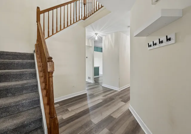 Photo 3 of Townhouse for sale at 1045 Horizon Ridge #1045, Lake In The Hills, IL 60156 | MLS# 12744494 | Listing updated on 2026-09-13