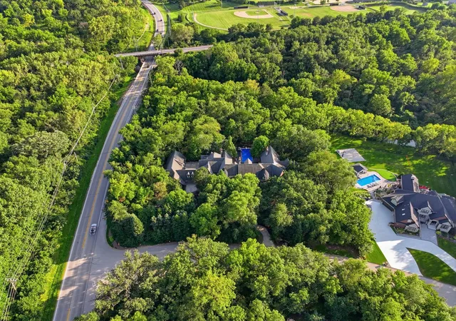 Photo 82 of Mansion for sale at 501 Chatfield Rd, New Lenox, IL 60451 | MLS# 12744500 | Listing updated on 2026-09-15