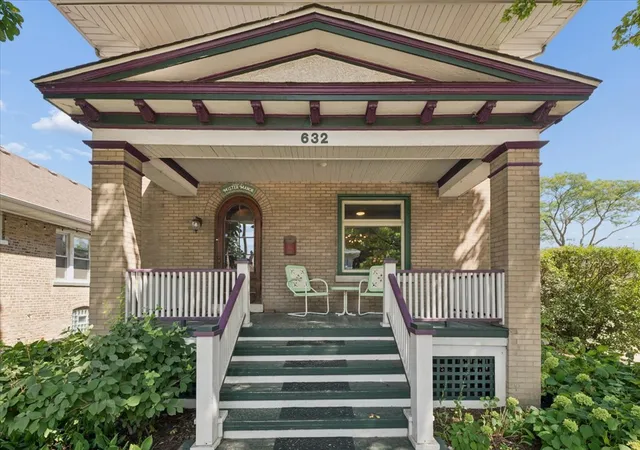 Photo 2 of Single family home for sale at 632 Thomas Ave, Forest Park, IL 60130 | MLS# 12744614 | Listing updated on 2026-09-20