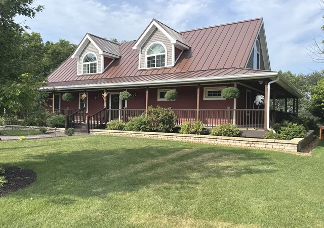 Photo 2 of Single family home for sale at 2220 Sunset View Ln, Kankakee, IL 60901 | MLS# 12744628 | Listing updated on 2026-10-08
