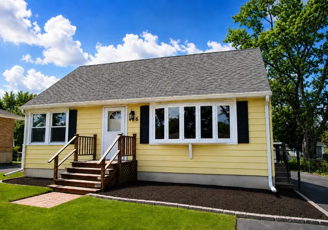 Photo 1 of Single family home for sale at 786 N Van Auken St, Elmhurst, IL 60126 | MLS# 12744658 | Listing updated on 2026-09-06