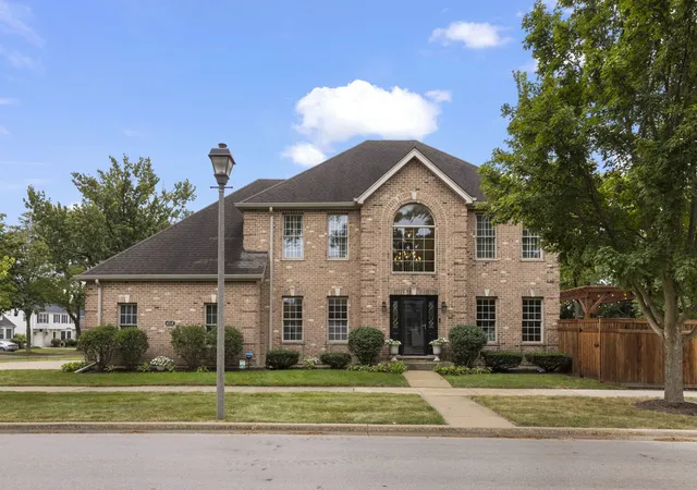 Photo 1 of Single family home for sale at 458 W Grantley Ave, Elmhurst, IL 60126 | MLS# 12744664 | Listing updated on 2026-09-22