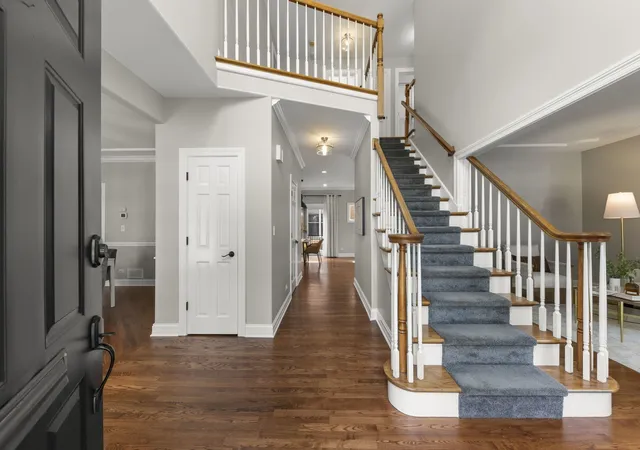 Photo 2 of Single family home for sale at 458 W Grantley Ave, Elmhurst, IL 60126 | MLS# 12744664 | Listing updated on 2026-09-22