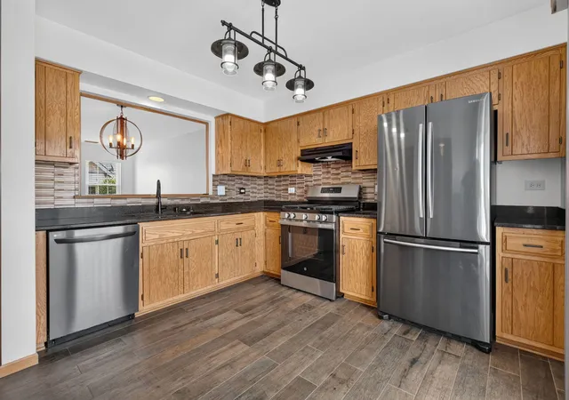Photo 2 of Townhouse for sale at 17456 Teton Cir, Lockport, IL 60441 | MLS# 12744683 | Listing updated on 2026-09-15