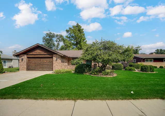 Photo 1 of Single family home for sale at 873 Damico Dr, Chicago Heights, IL 60411 | MLS# 12744711 | Listing updated on 2026-09-07