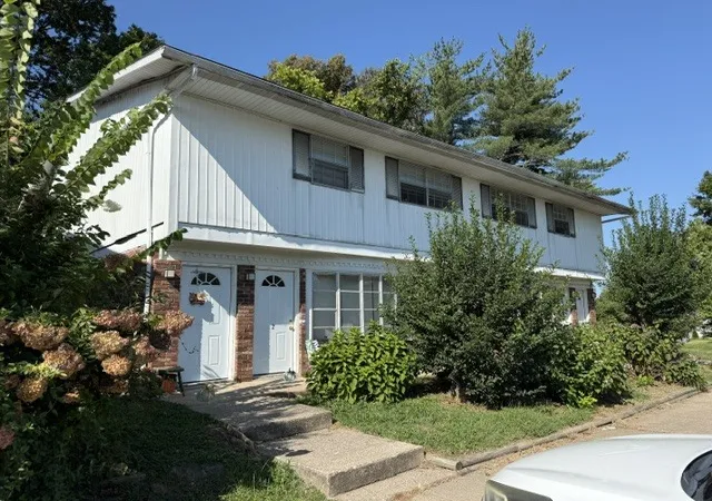 Photo 1 of Multi family home for sale at 500 N Westridge Dr, Carbondale, IL 62901 | MLS# 12744757 | Listing updated on 2026-09-08