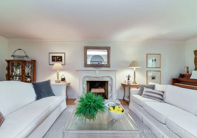 Photo 3 of Single family home for sale at 34 Sheffield Ln, Oak Brook, IL 60523 | MLS# 12744841 | Listing updated on 2026-09-27