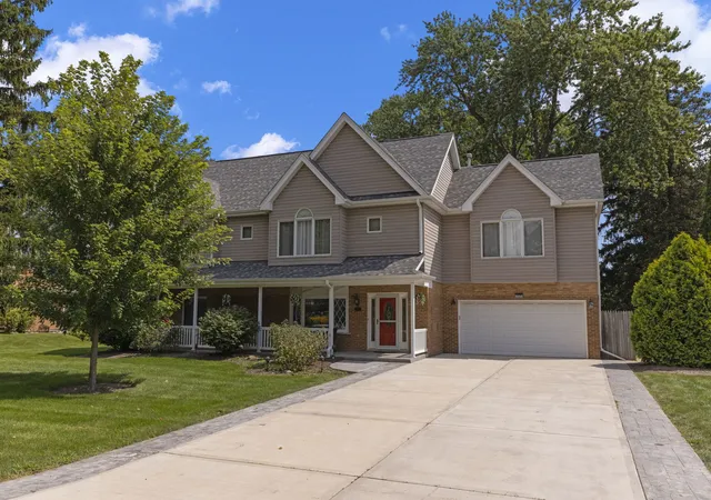 Photo 1 of Single family home for sale at 1s705 Westview Ave, Lombard, IL 60148 | MLS# 12744848 | Listing updated on 2026-09-14
