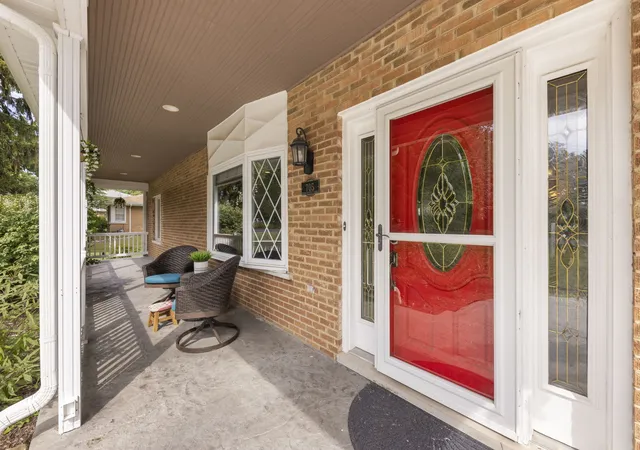 Photo 3 of Single family home for sale at 1s705 Westview Ave, Lombard, IL 60148 | MLS# 12744848 | Listing updated on 2026-09-14