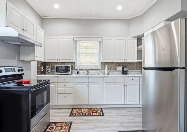 Photo 2 of Single family home for sale at 708 S Bentley St, Marion, IL 62959 | MLS# 12744902 | Listing updated on 2026-09-06