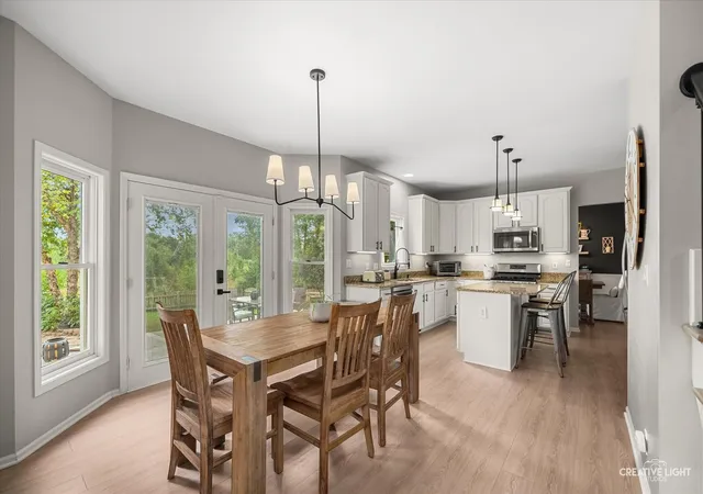 Photo 3 of Single family home for sale at 0s601 Preston Cir, Geneva, IL 60134 | MLS# 12744938 | Listing updated on 2026-09-23