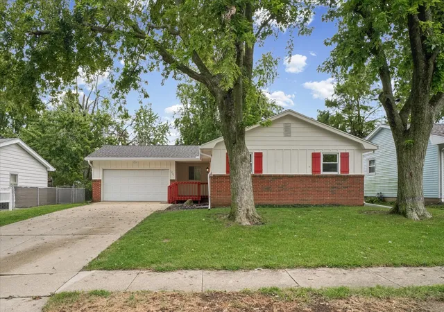 Photo 2 of Single family home for sale at 1223 Townley Dr, Bloomington, IL 61704 | MLS# 12744941 | Listing updated on 2026-10-05
