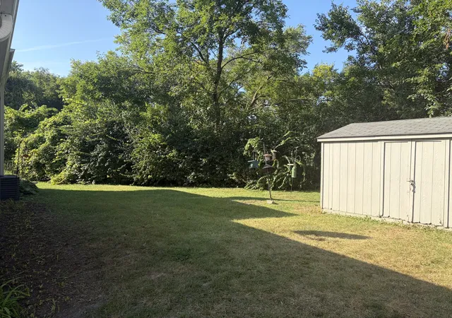 Photo 3 of Single family home for sale at 2018 Oxnard Dr, Downers Grove, IL 60516 | MLS# 12745004 | Listing updated on 2026-10-07