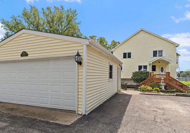 Photo 3 of Single family home for sale at 1301 Tower Ln, Cary, IL 60013 | MLS# 12745102 | Listing updated on 2026-09-26