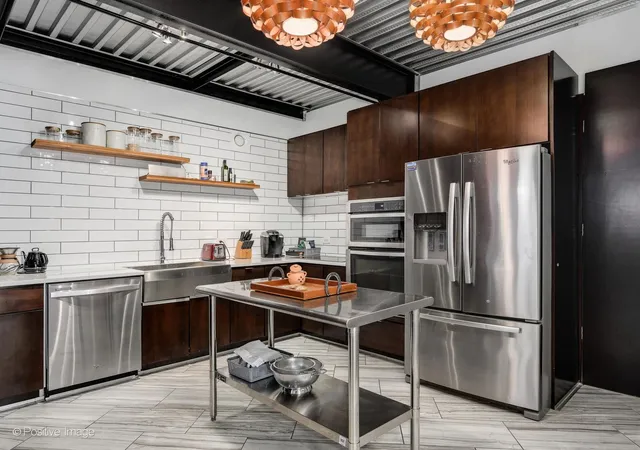 Photo 4 of Condo for sale at 40 E 9Th St #1406C, Chicago, IL 60605 | MLS# 12745138 | Listing updated on 2026-10-07