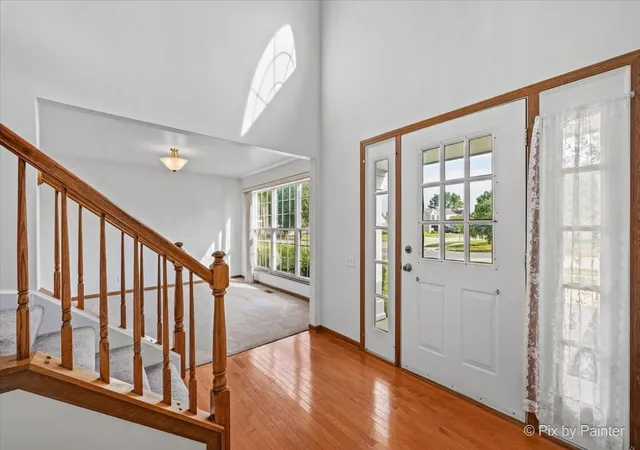 Photo 3 of Single family home for sale at 1850 Mission Hills Dr, Elgin, IL 60123 | MLS# 12745152 | Listing updated on 2026-09-23