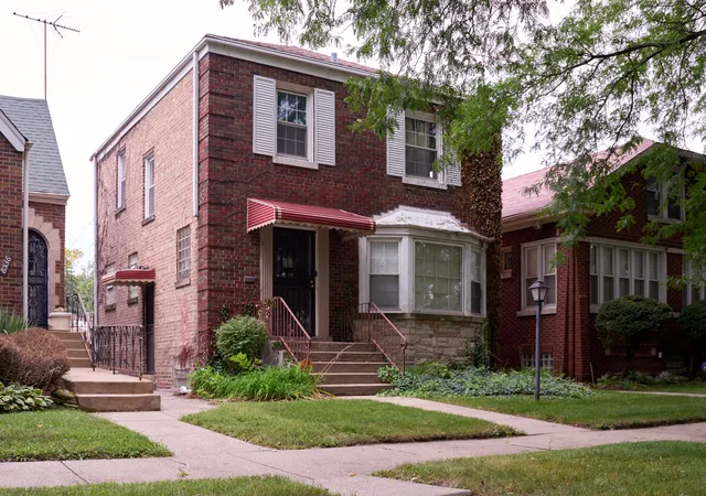 Photo 5 of Single family home for sale at 8534 S Vernon Ave, Chicago, IL 60619 | MLS# 12745171 | Listing updated on 2026-09-07