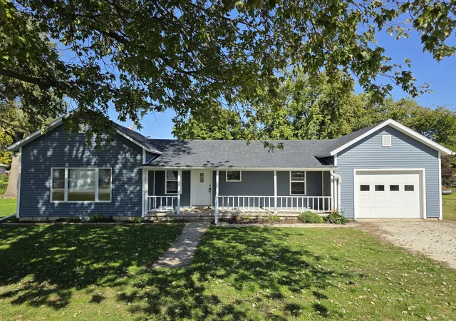 Photo 1 of Single family home for sale at 145 E Spaulding Ave, Clifton, IL 60927 | MLS# 12745188 | Listing updated on 2026-10-27