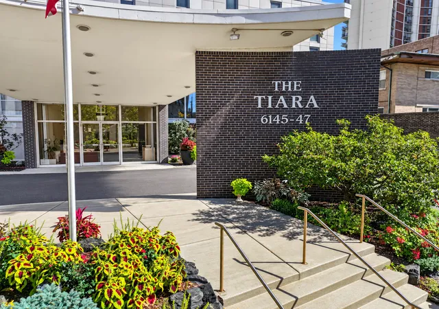 Photo 3 of Condo for sale at 6145 N Sheridan Rd #27C, Chicago, IL 60660 | MLS# 12745189 | Listing updated on 2026-10-07