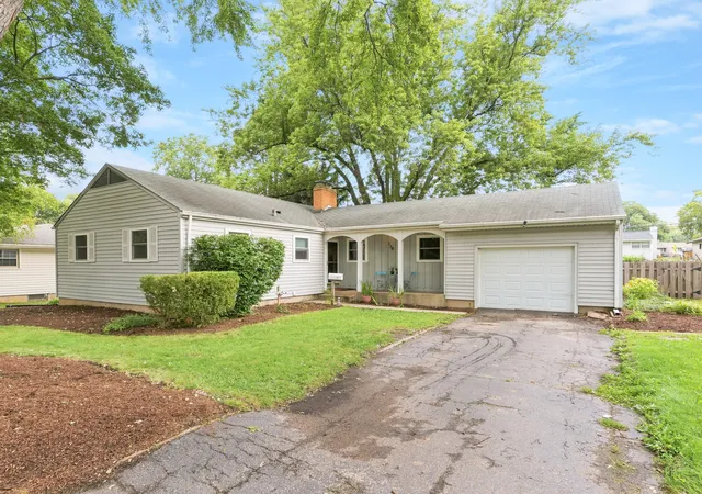 Single family home for sale at 136 Park Ave, Cary, IL 60013 | MLS# 12745198