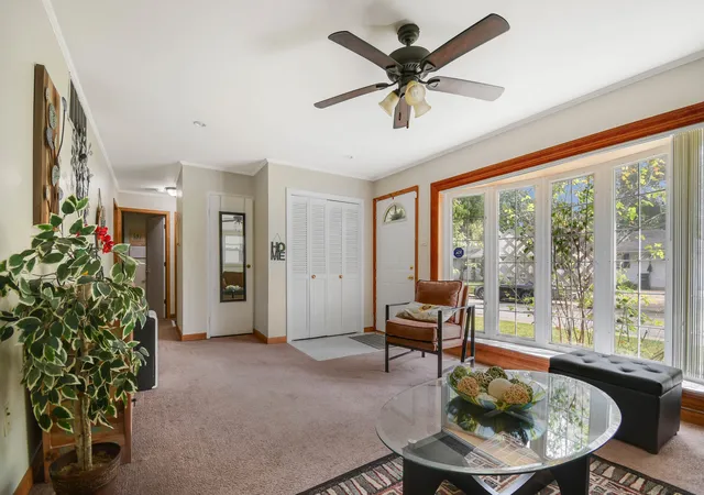 Photo 3 of Single family home for sale at 428 Navajo St, Park Forest, IL 60466 | MLS# 12745222 | Listing updated on 2026-09-20