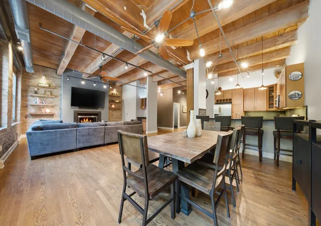 Listing Photo 5 - Condo for sale in building located at 1335 W Altgeld St, Chicago, IL 60614 - Unit #2A
