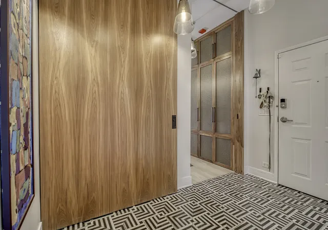 Photo 3 of Condo for sale at 910 W Madison St #904E, Chicago, IL 60607 | MLS# 12745354 | Listing updated on 2026-09-16