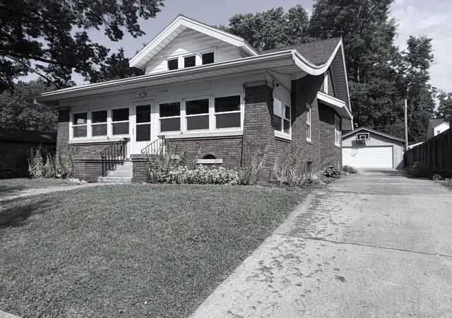 Photo 1 of Single family home for sale at 1106 E Olive St, Bloomington, IL 61701 | MLS# 12745359 | Listing updated on 2026-09-24