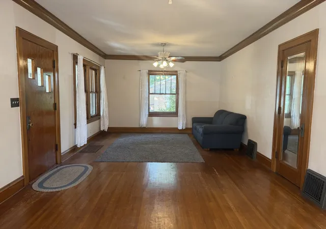 Photo 4 of Single family home for sale at 1106 E Olive St, Bloomington, IL 61701 | MLS# 12745359 | Listing updated on 2026-09-24