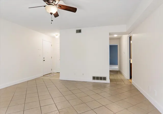 Photo 4 of Townhouse for sale at 1920 Tracy Dr #9, Bloomington, IL 61704 | MLS# 12745365 | Listing updated on 2026-09-25