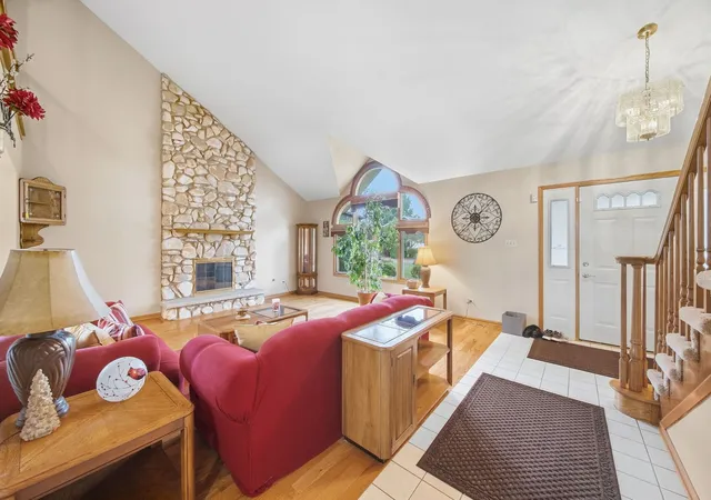 Photo 4 of Single family home for sale at 11630 Parkside Ln, Mokena, IL 60448 | MLS# 12745413 | Listing updated on 2026-09-30