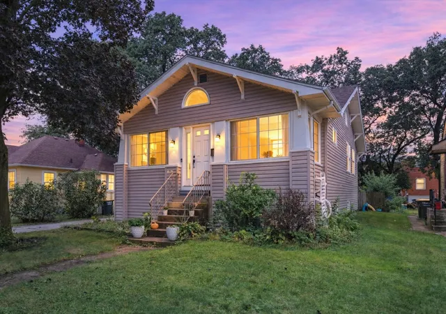 Photo 3 of Single family home for sale at 18232 Walter St, Lansing, IL 60438 | MLS# 12745490 | Listing updated on 2026-09-28