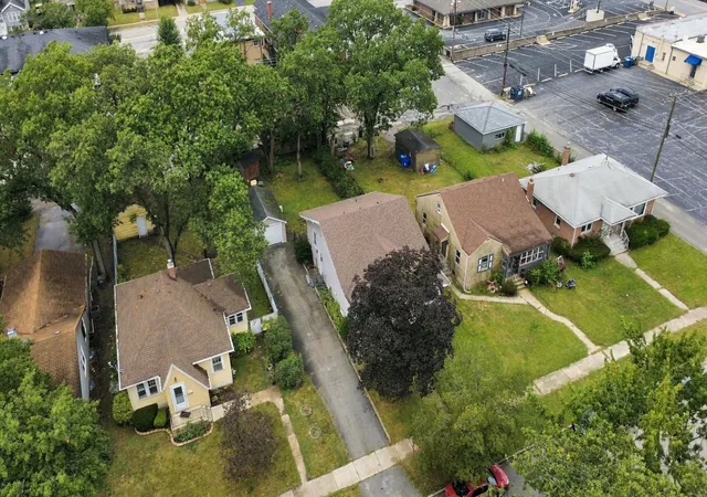 Photo 3 of Single family home for sale at 18232 Walter St, Lansing, IL 60438 | MLS# 12745490 | Listing updated on 2026-09-28