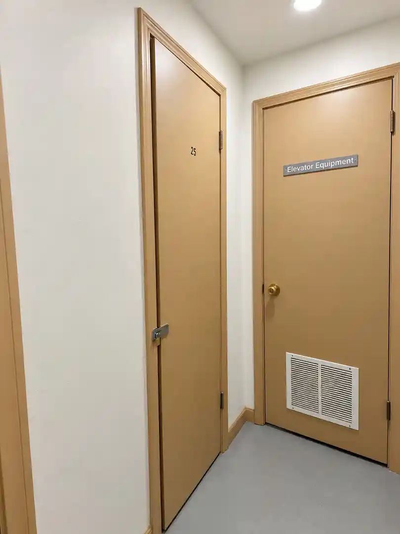 Listing Photo 20 - Condo for sale in 201 Thames Pkwy located at 201 Thames Pkwy, Park Ridge, IL 60068 - Unit #3H