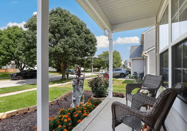 Photo 3 of Sale Pending at 1585 Lavender Dr, Romeoville, IL 60446 | MLS# 12745536 | Listing updated on 2026-09-30