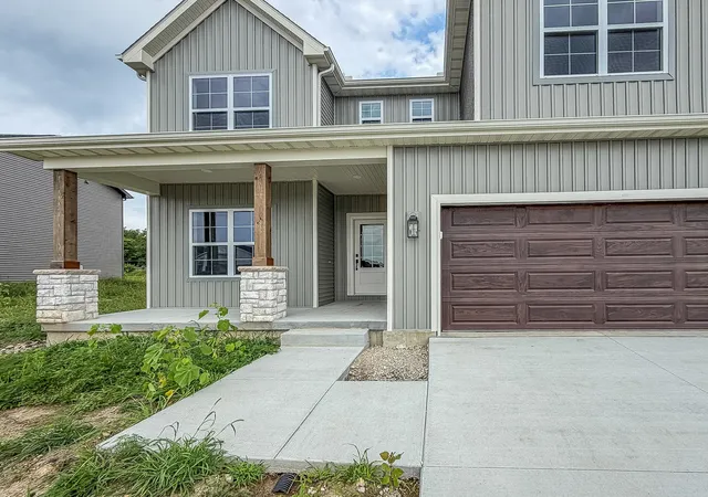 Photo 1 of Single family home for sale at 508 N Beacon Hl Cir, Urbana, IL 61802 | MLS# 12745547 | Listing updated on 2026-09-09