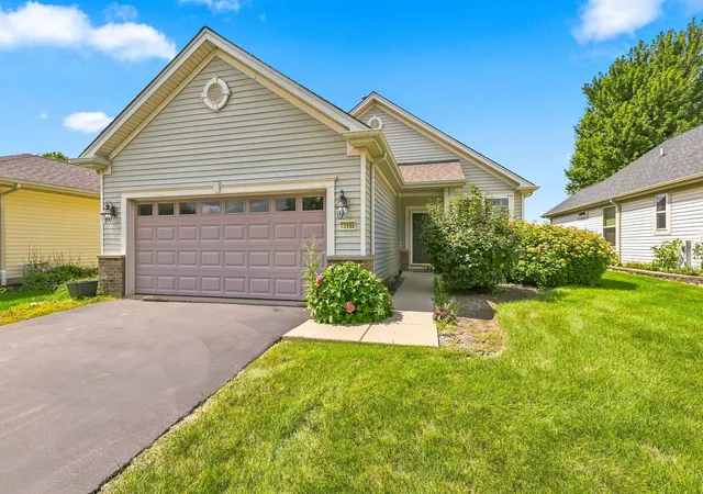 Photo 2 of Single family home for sale at 13155 Michigan Ave, Huntley, IL 60142 | MLS# 12745594 | Listing updated on 2026-09-07