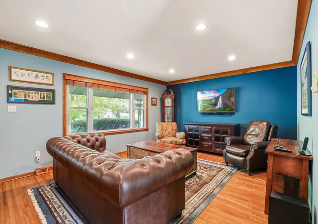 Photo 3 of Single family home for sale at 17558 Thorndale Ct, Lockport, IL 60441 | MLS# 12745608 | Listing updated on 2026-09-15