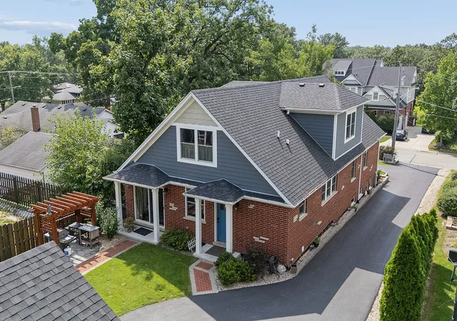 Photo 2 of Single family home for sale at 14633 Highland Ave, Orland Park, IL 60462 | MLS# 12745634 | Listing updated on 2026-09-14