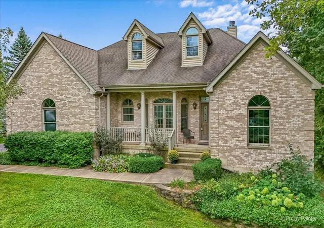 Photo 1 of Single family home for sale at 2820 N Bayview Ln, Mc Henry, IL 60051 | MLS# 12745696 | Listing updated on 2026-09-14