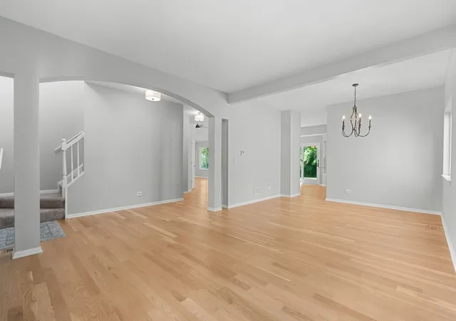 Photo 4 of Single family home for sale at 2171 Litchfield Ln, Lake In The Hills, IL 60156 | MLS# 12745700 | Listing updated on 2026-09-08